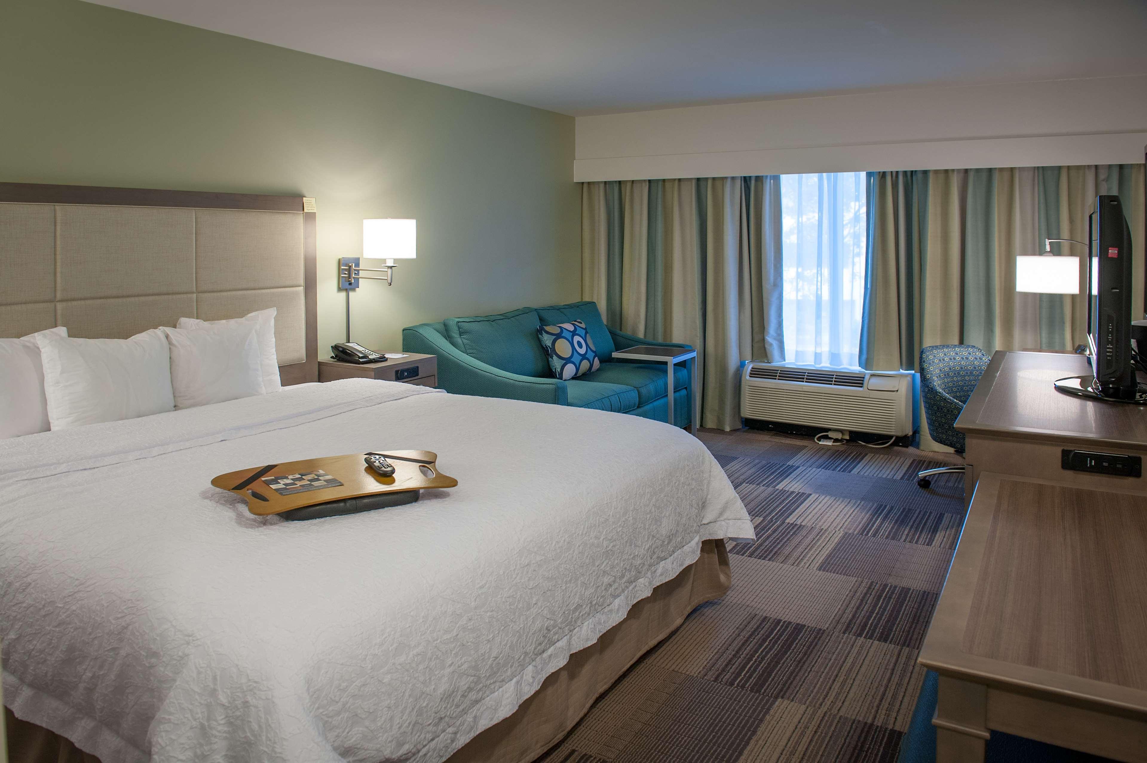 Hampton Inn & Suites New Orleans/Elmwood Harahan Exterior photo