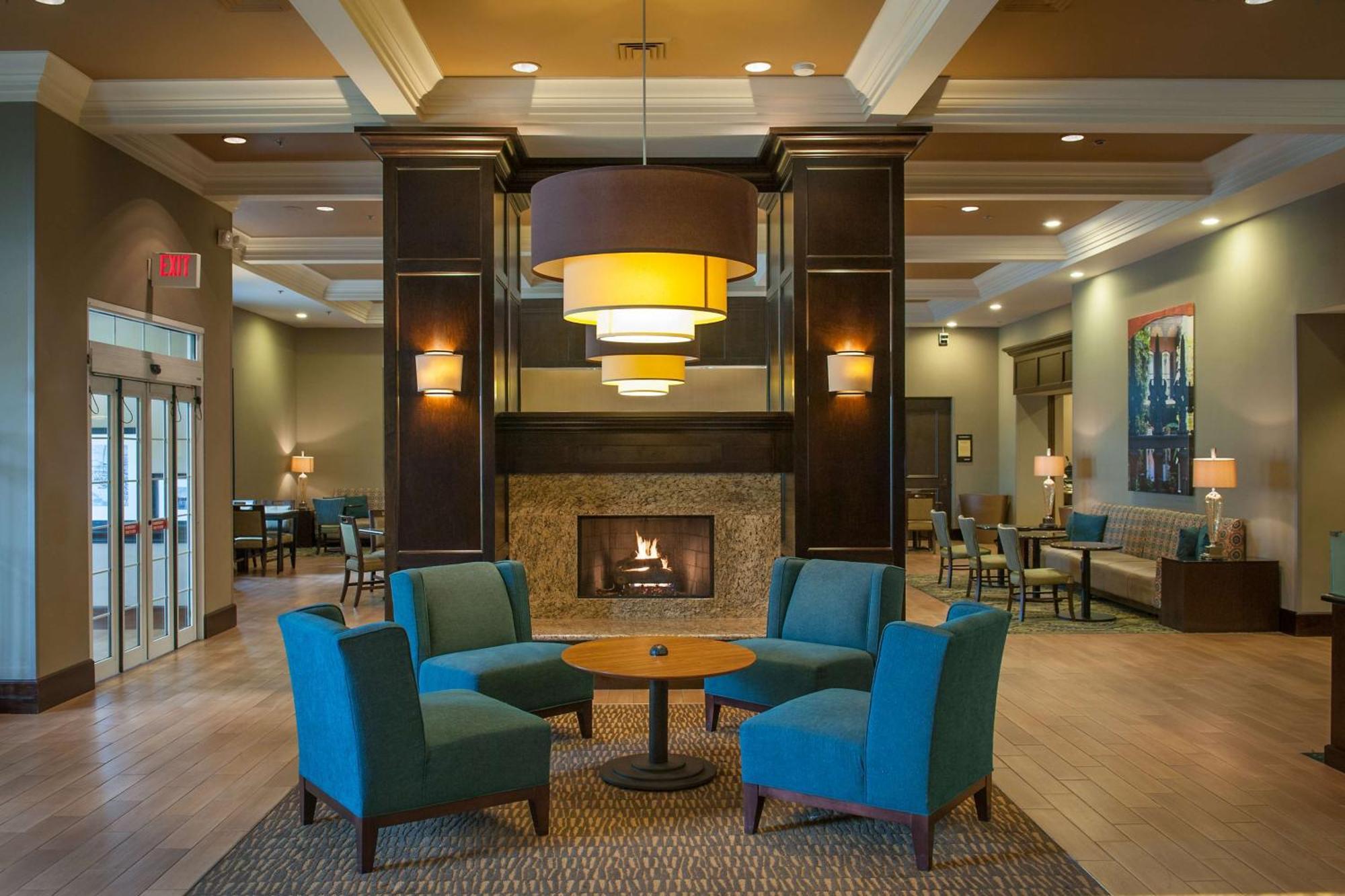 Hampton Inn & Suites New Orleans/Elmwood Harahan Exterior photo